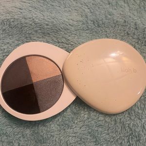 Lilah B. Eyeshadow Quad in B. Fabulousl